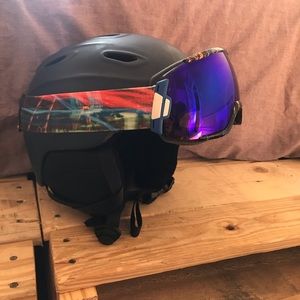SMITH Aspect MIPS Snow Helmet w/ Goggles